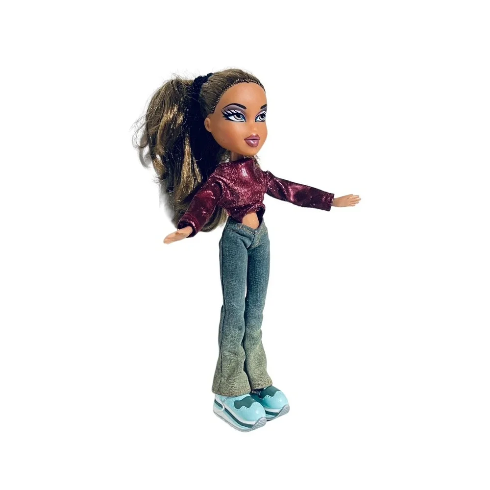 Bratz MGA First Edition Yasmin 2001 Fashion Doll With Outfit & Shoes